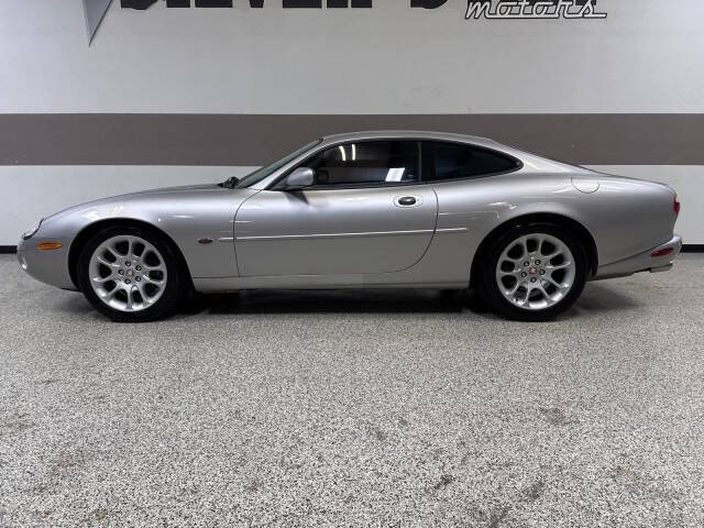 2001 Jaguar XKR