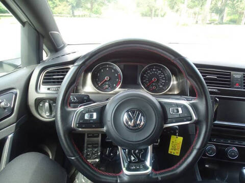 2015 Volkswagen Golf GTI S