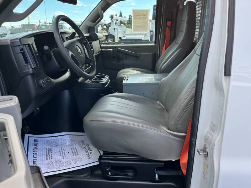 2016 Chevrolet Express 2500