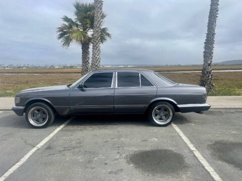 1982 Mercedes-Benz 300-Class