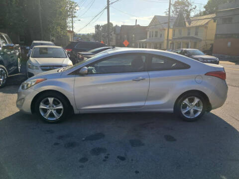 2013 Hyundai Elantra Coupe SE