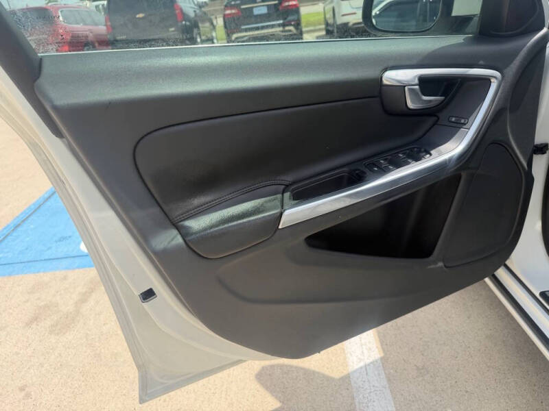 2015 Volvo S60 T5 Drive-E Premier