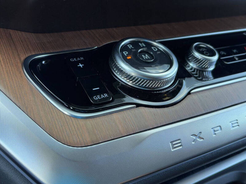 2025 Ford Expedition MAX King Ranch