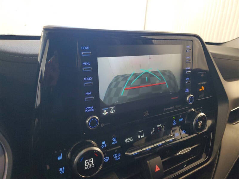 2022 Toyota Highlander Limited