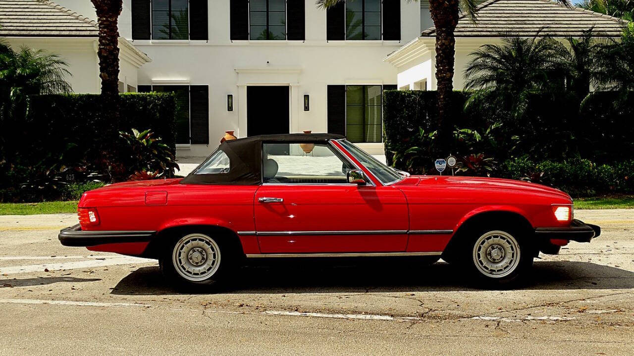 1985 Mercedes-Benz 380-Class 2