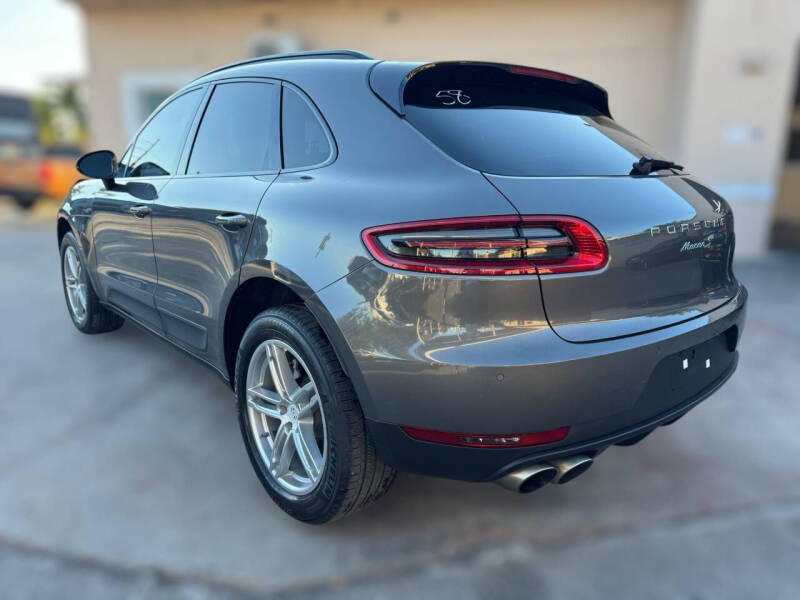 2016 Porsche Macan S