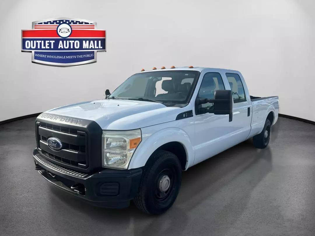 2015 Ford F-250 Super Duty for sale at Outlet Auto Mall in Okeechobee, FL