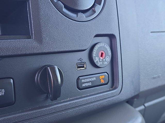 2024 Ford E-Series