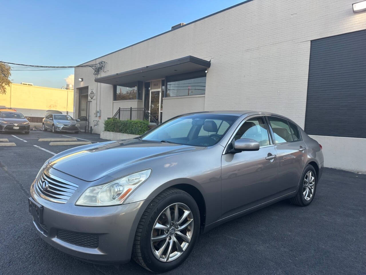 2008 INFINITI G35 for sale at Sarenco Auto Inc in Dallas, TX