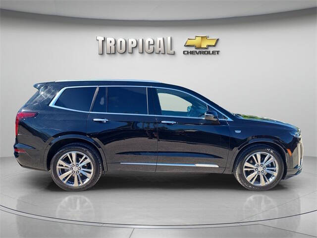 2023 Cadillac XT6 Premium Luxury