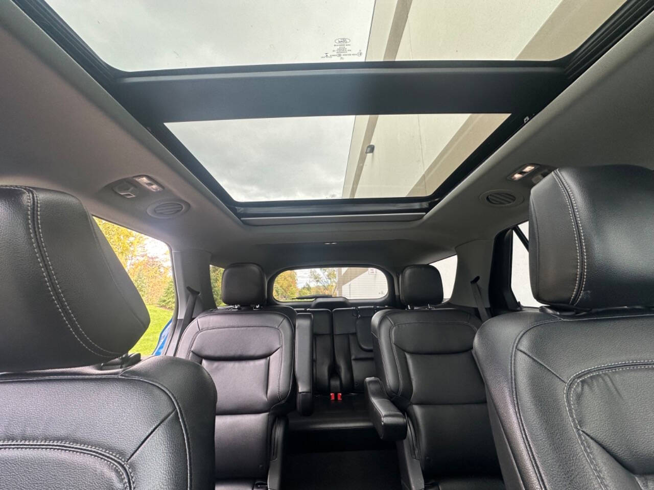 2020 Ford Explorer for sale at Phoenix Motor Co in Romulus, MI