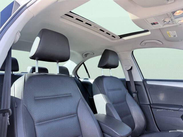 2017 Volkswagen Jetta 1.4T SE