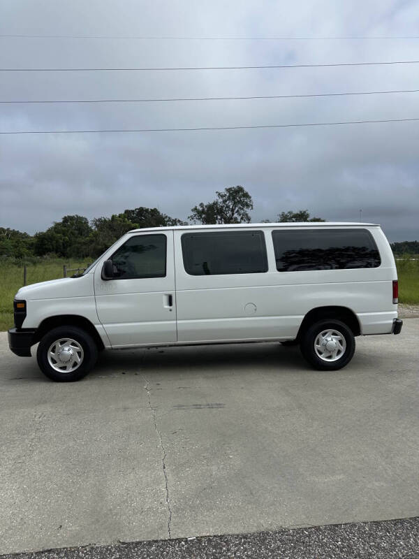 2010 Ford E-350