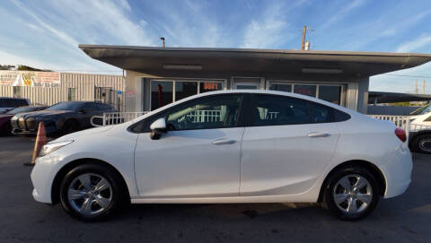 2017 Chevrolet Cruze LS Auto