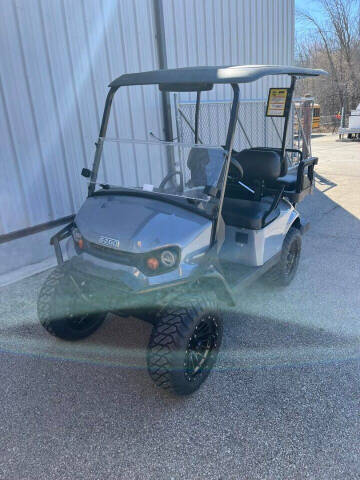 2024 E-Z-GO Express S4 Gas