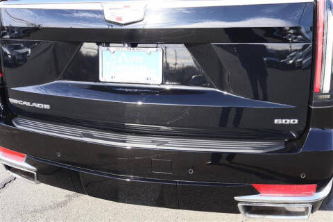 2024 Cadillac Escalade ESV Luxury