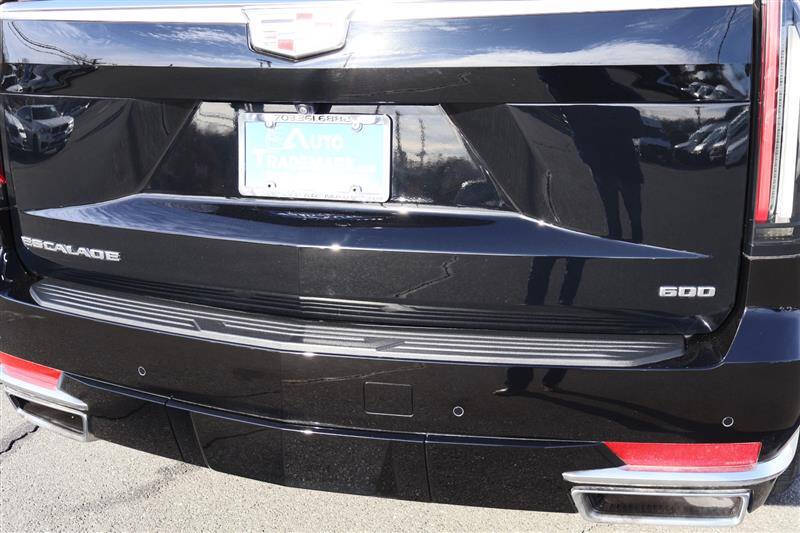 2024 Cadillac Escalade ESV Luxury