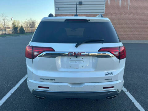2018 GMC Acadia Denali