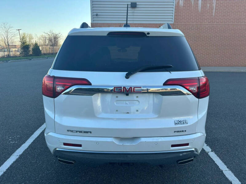 2018 GMC Acadia Denali