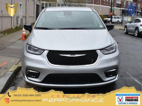 2024 Chrysler Pacifica Touring L