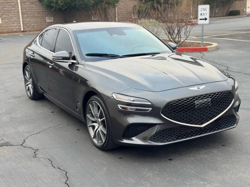 2023 Genesis G70
