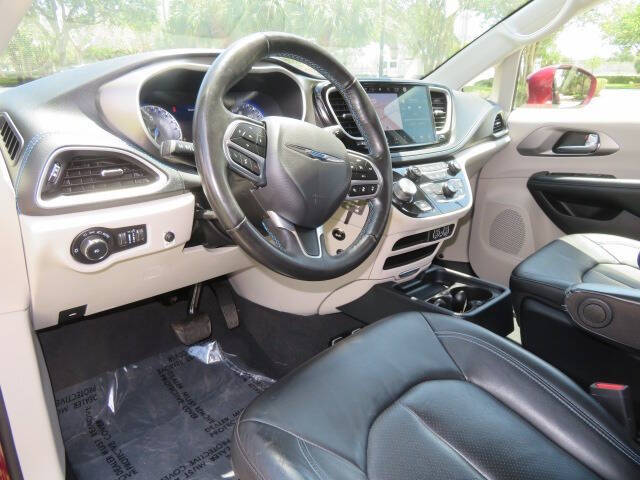 2021 Chrysler Pacifica Touring L