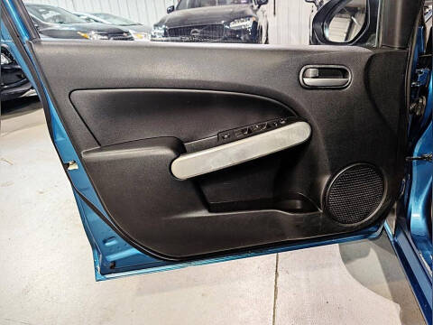 2012 Mazda MAZDA2 Sport