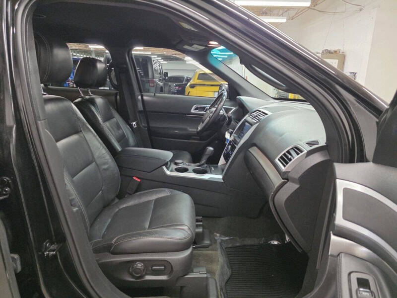 2014 Ford Explorer Sport