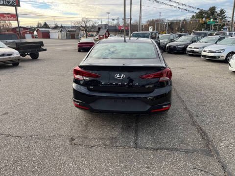 2019 Hyundai Elantra