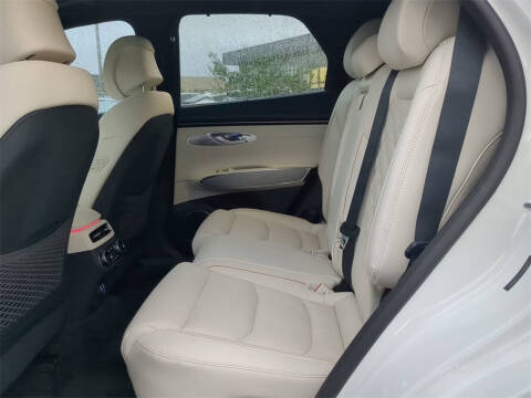 2025 Genesis Electrified GV70 Advanced