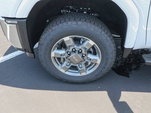 2025 GMC Sierra 2500HD