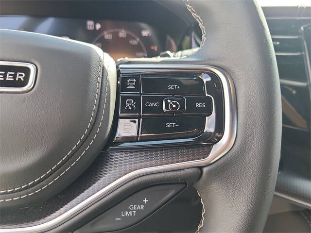 2024 Jeep Grand Wagoneer Obsidian