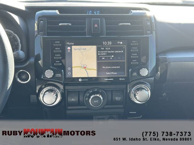 2022 Toyota 4Runner TRD Off-Road