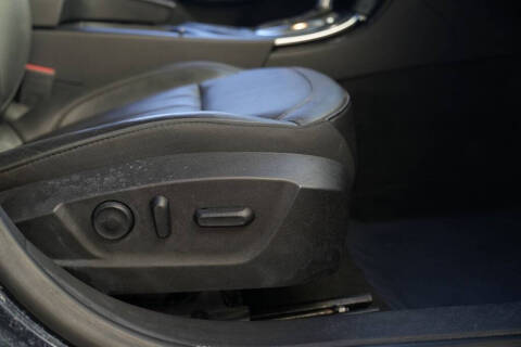 2013 Buick Regal Premium 1