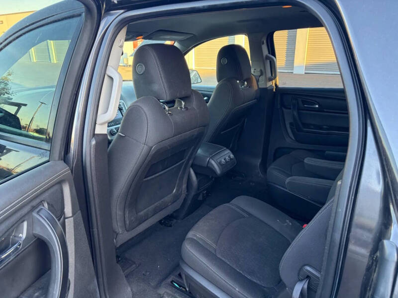 2015 GMC Acadia SLE-2