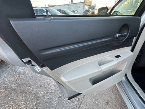 2006 Dodge Magnum SE