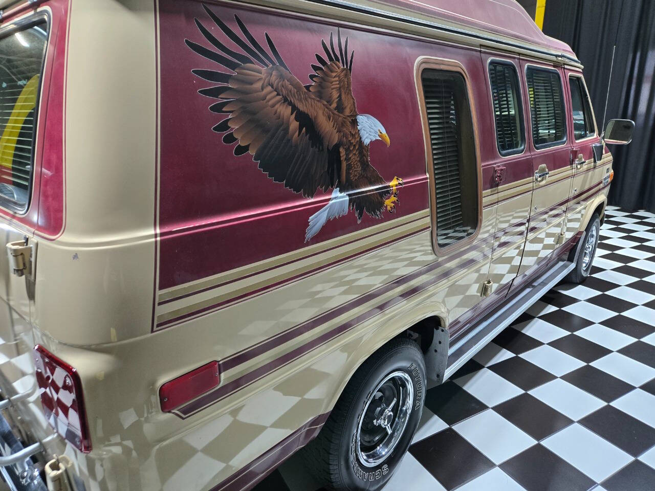 1988 Chevrolet Chevy Van 42