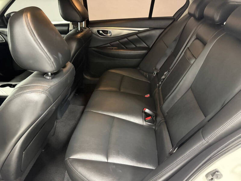 2016 Infiniti Q50 3.0T Premium