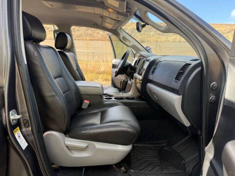 2012 Toyota Tundra Grade