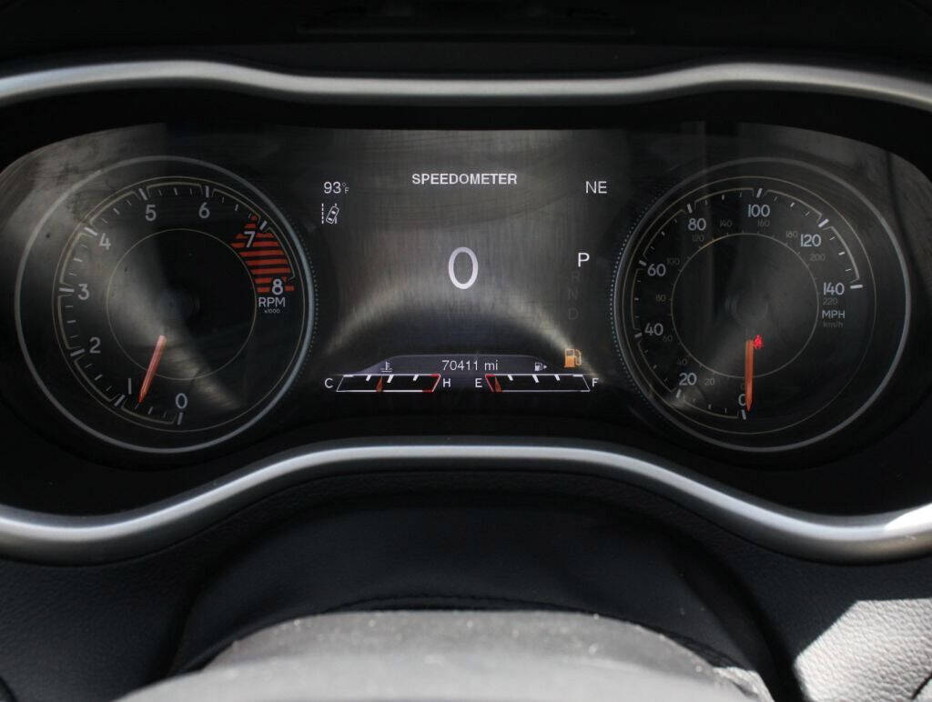 2018 JEEP Cherokee SUV / Crossover - $22,495