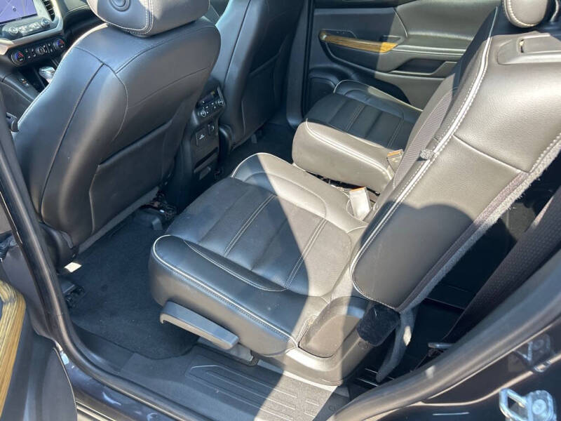 2018 GMC Acadia Denali