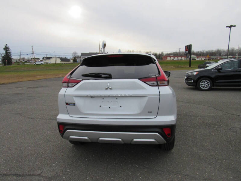 2026 Mitsubishi Eclipse Cross SE