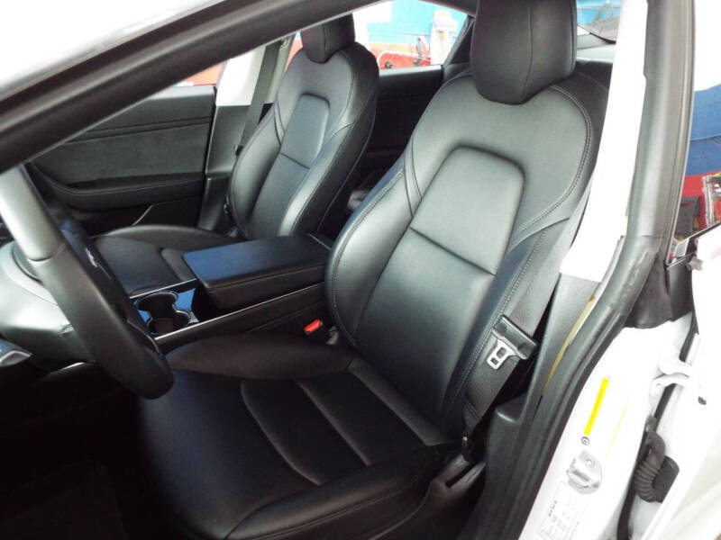 2020 Tesla Model 3 Standard Range Plus