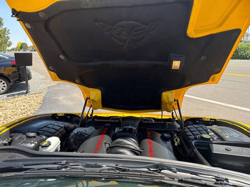 2004 Chevrolet Corvette