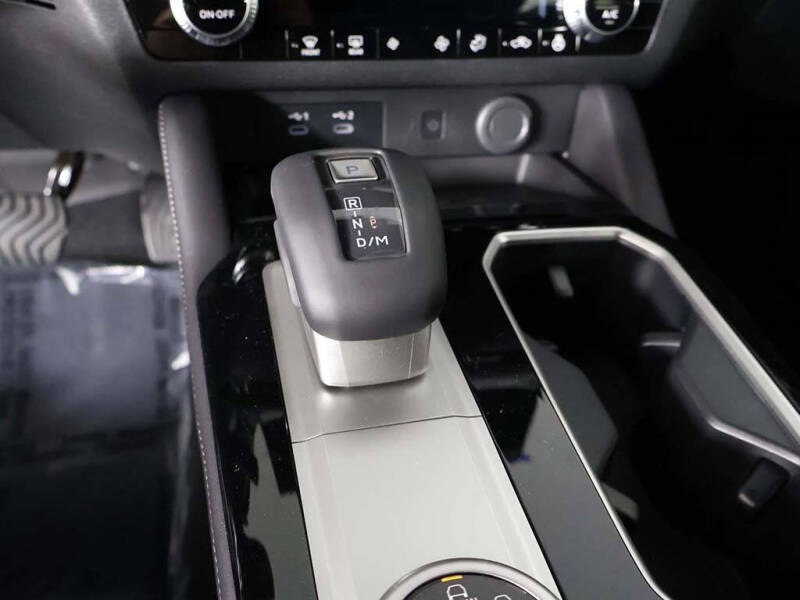 2026 Mitsubishi Outlander LE