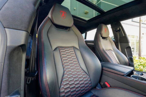 2019 Lamborghini Urus