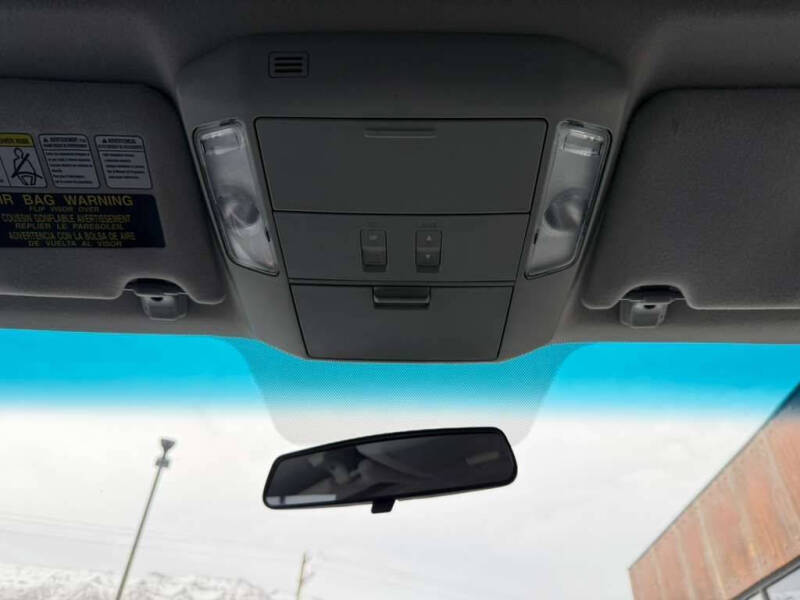 2013 Toyota Sequoia SR5