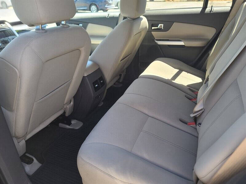 2013 Ford Edge SE
