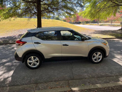 2019 Nissan Kicks S