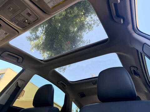 2012 Toyota Prius v